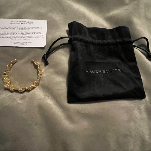 (24 K GOLD PLATING) The EMERY BRACELET Designed by Amber Sceats - Picture 3 of 8